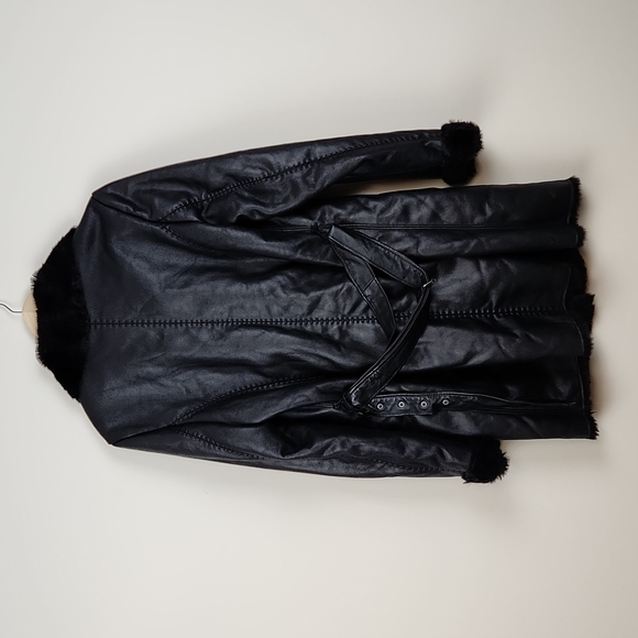 Samantha's Style Shoppe Women's Jacket - Picture 3 of 3